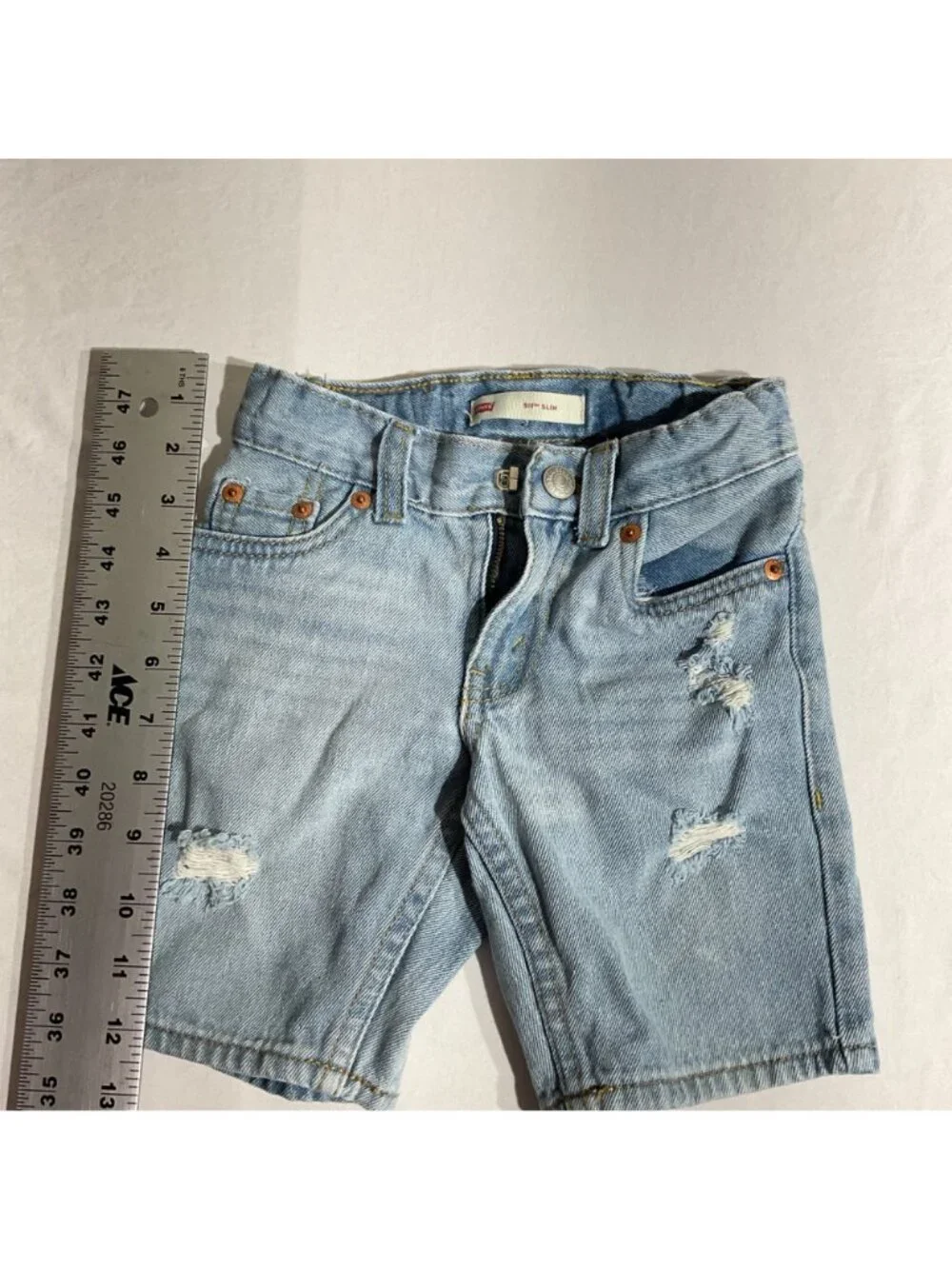 Levis Kids Distressed Light Blue Slim Denim Shorts Adjustable Waist size 5 and 6